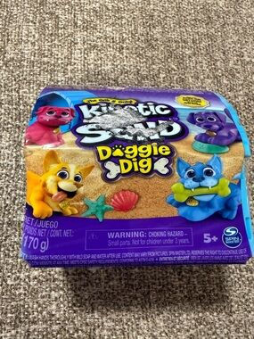 Kinetic Sand Doggie Dig Sensory Playset